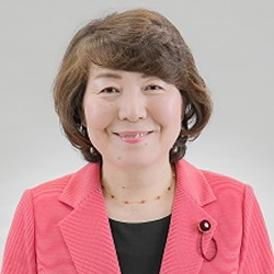 大坪 真由美